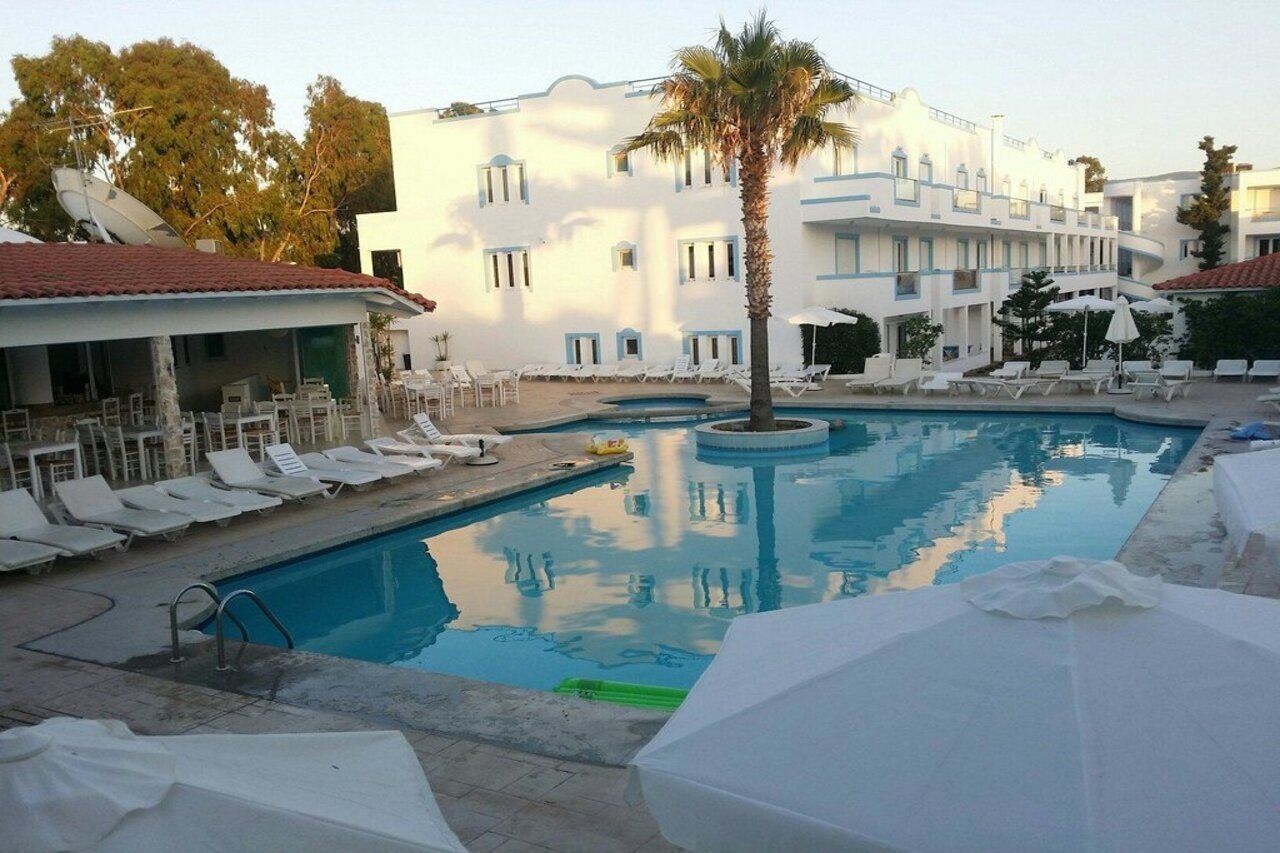 Aegean Blu Hotel & Apartments Kos Town Exterior photo